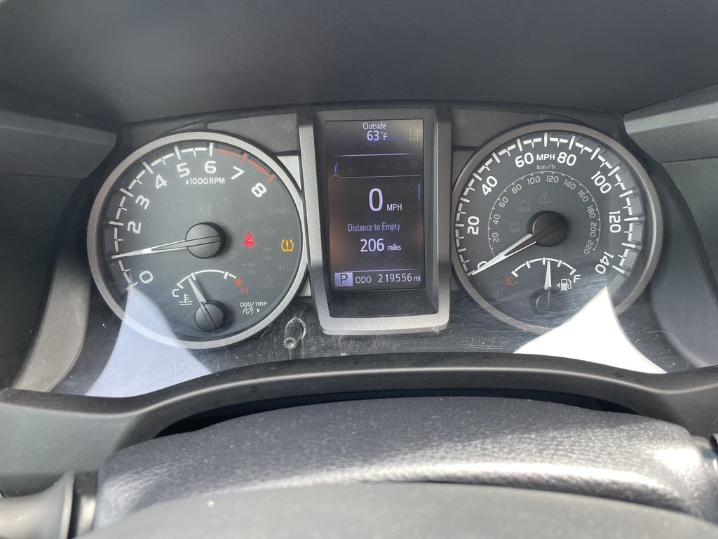 Used 2018 Toyota Tacoma Truck