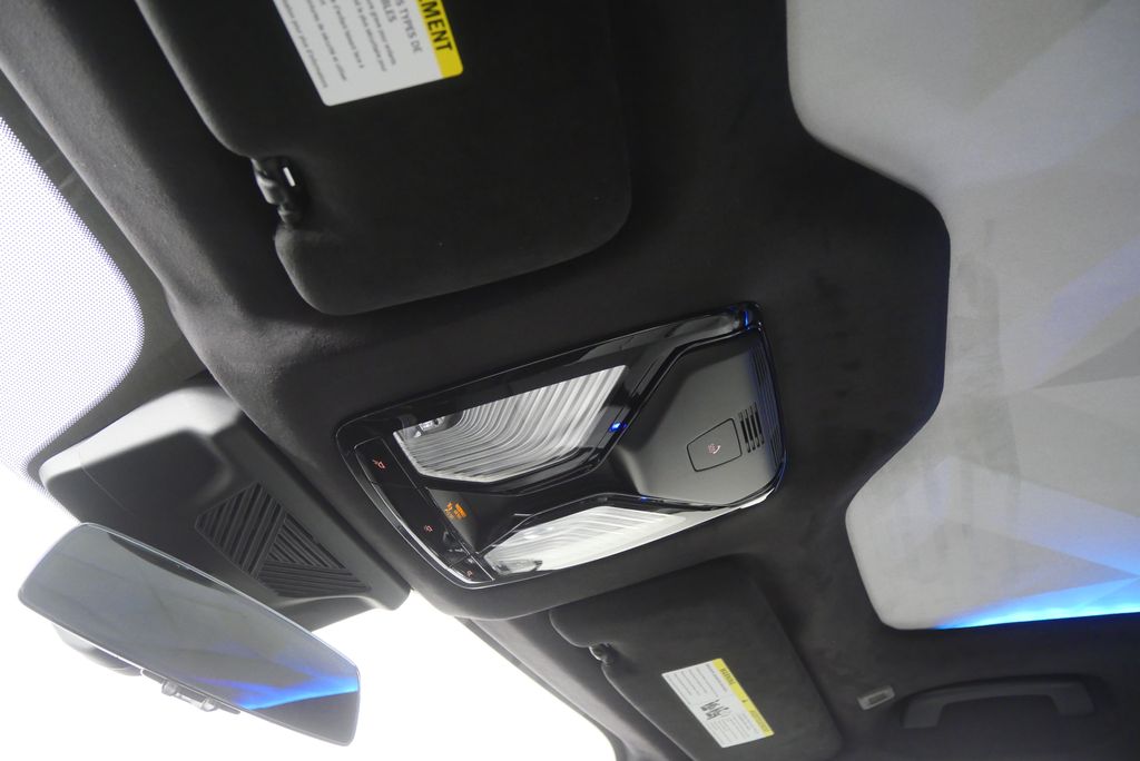 Thumbnail: 2026 BMW XM - 23