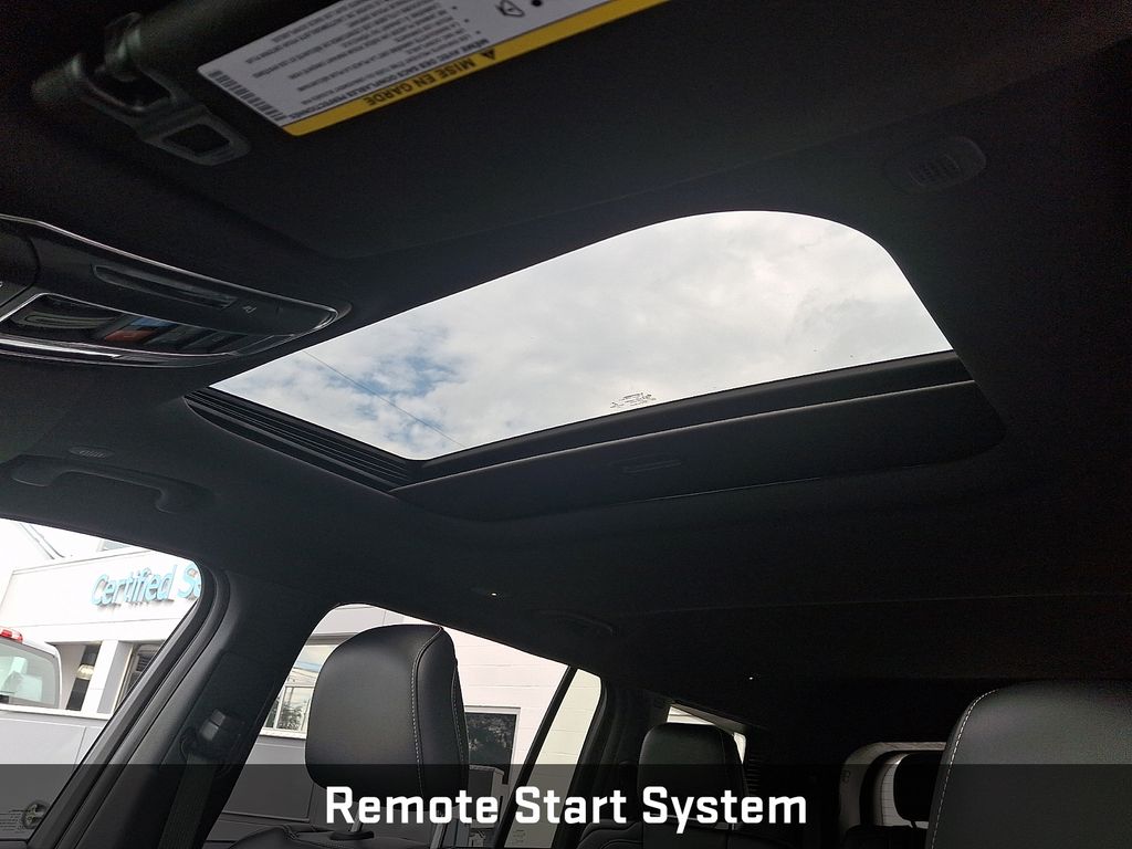 2023 Jeep Grand Cherokee L Altitude White at South Hills CDJR