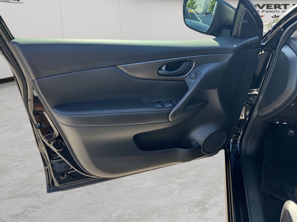 Used Car 2018 Nissan Rogue Sport  S For Sale In Austin, Texas