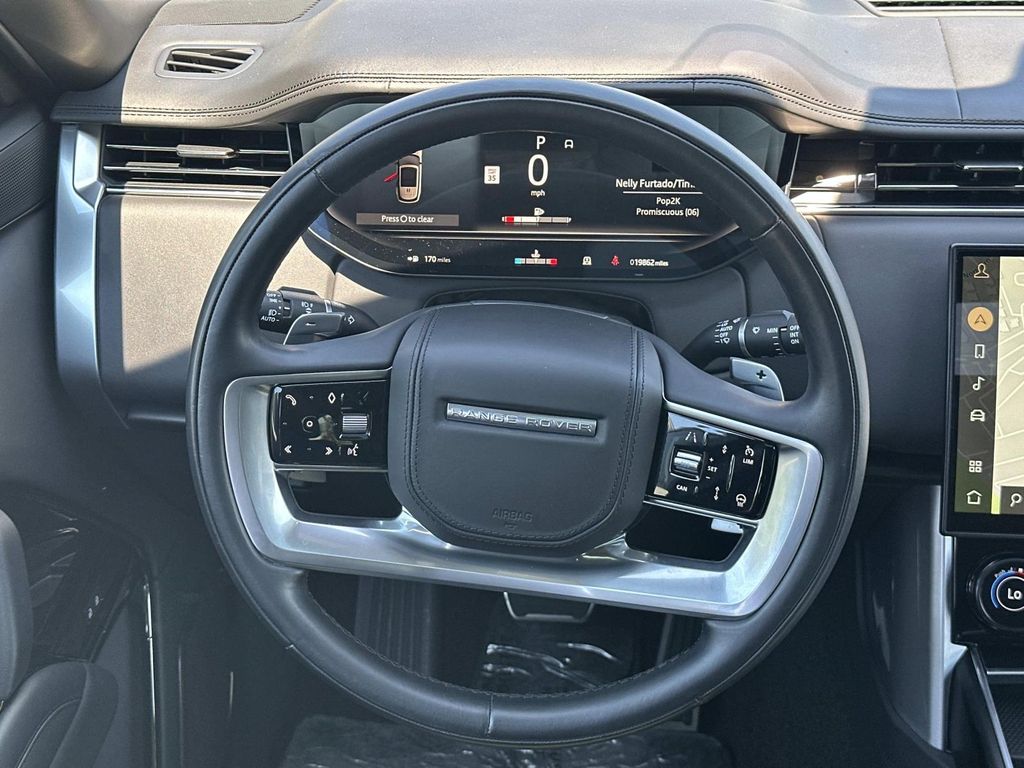Thumbnail: 2023 Land Rover Range Rover - 18