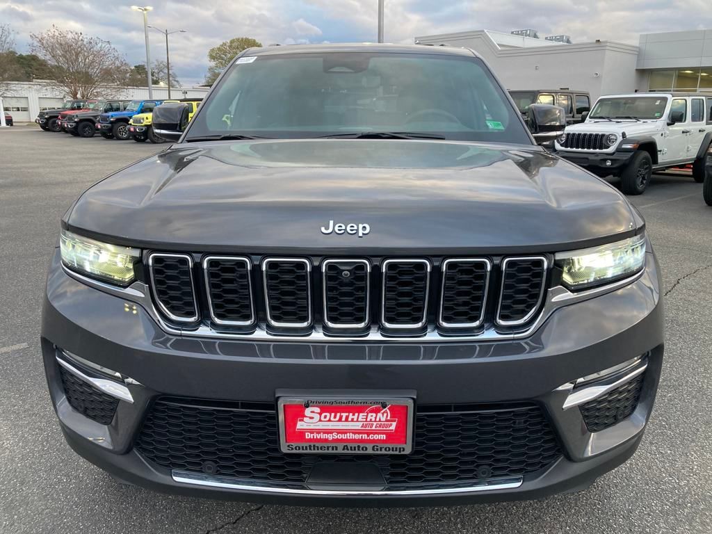 New 2024 Gray Jeep 4xe image 9