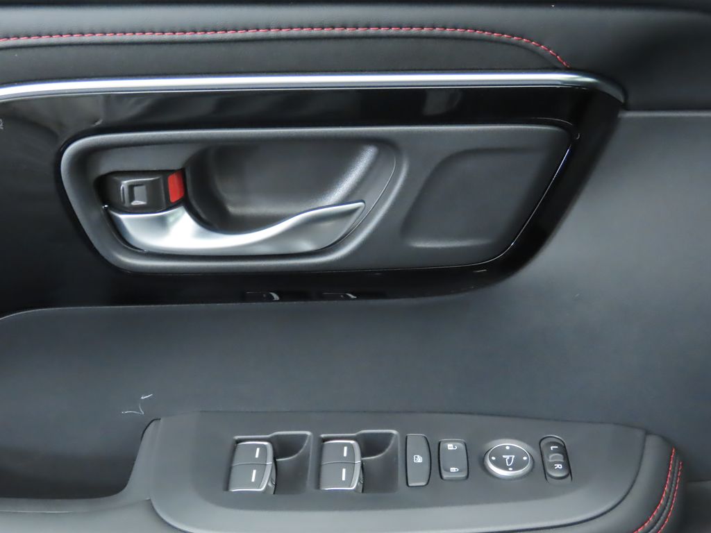 Thumbnail: 2025 Acura ADX - 24