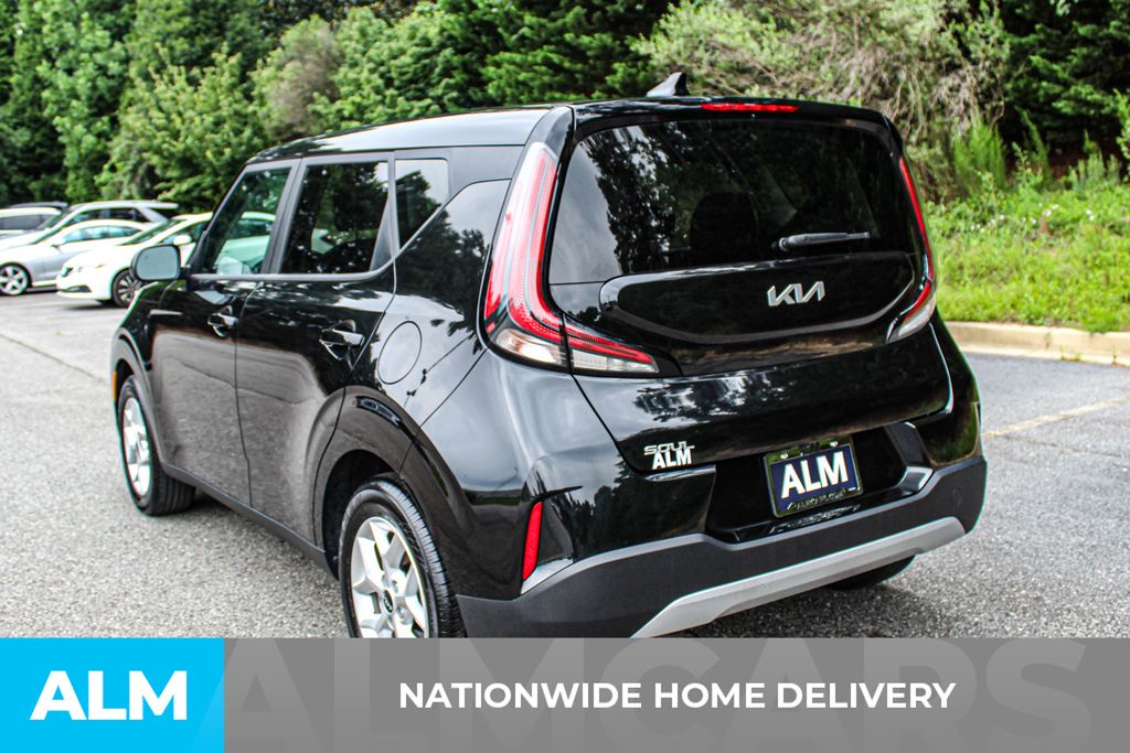 Used 2025 Black Kia LX image 4