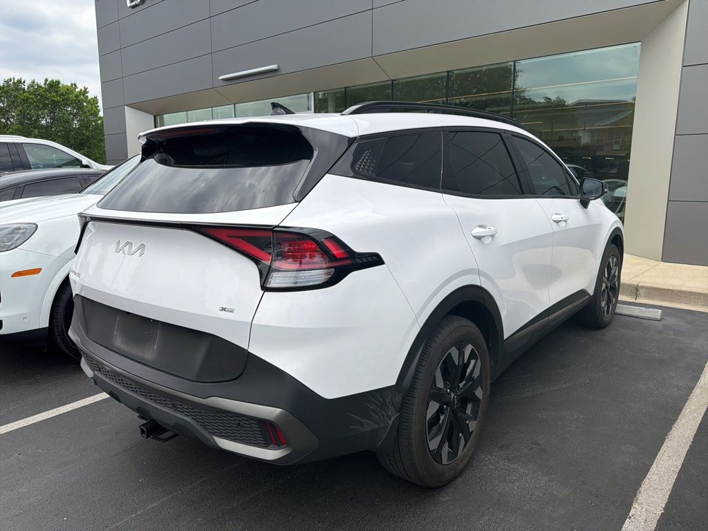 Used 2023 White Kia X-Line image 5