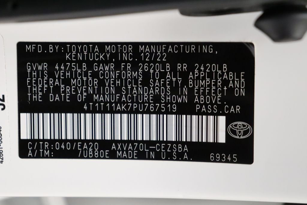 Thumbnail: 2023 Toyota Camry - 17