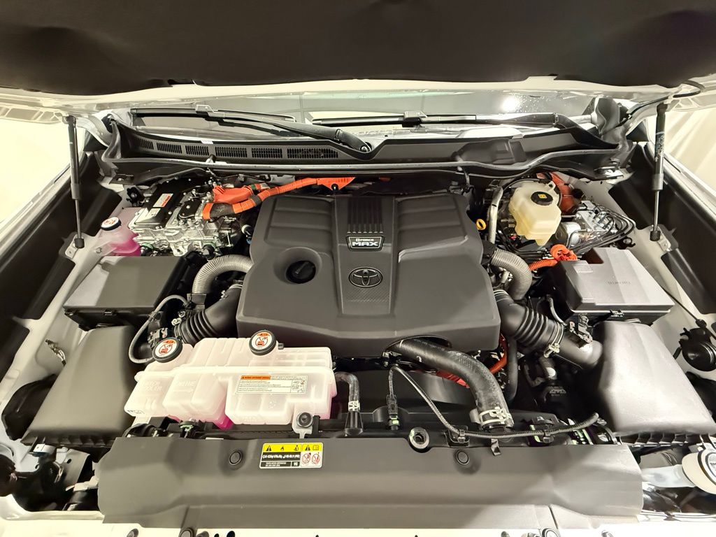 Thumbnail: 2026 Toyota Tundra - 10