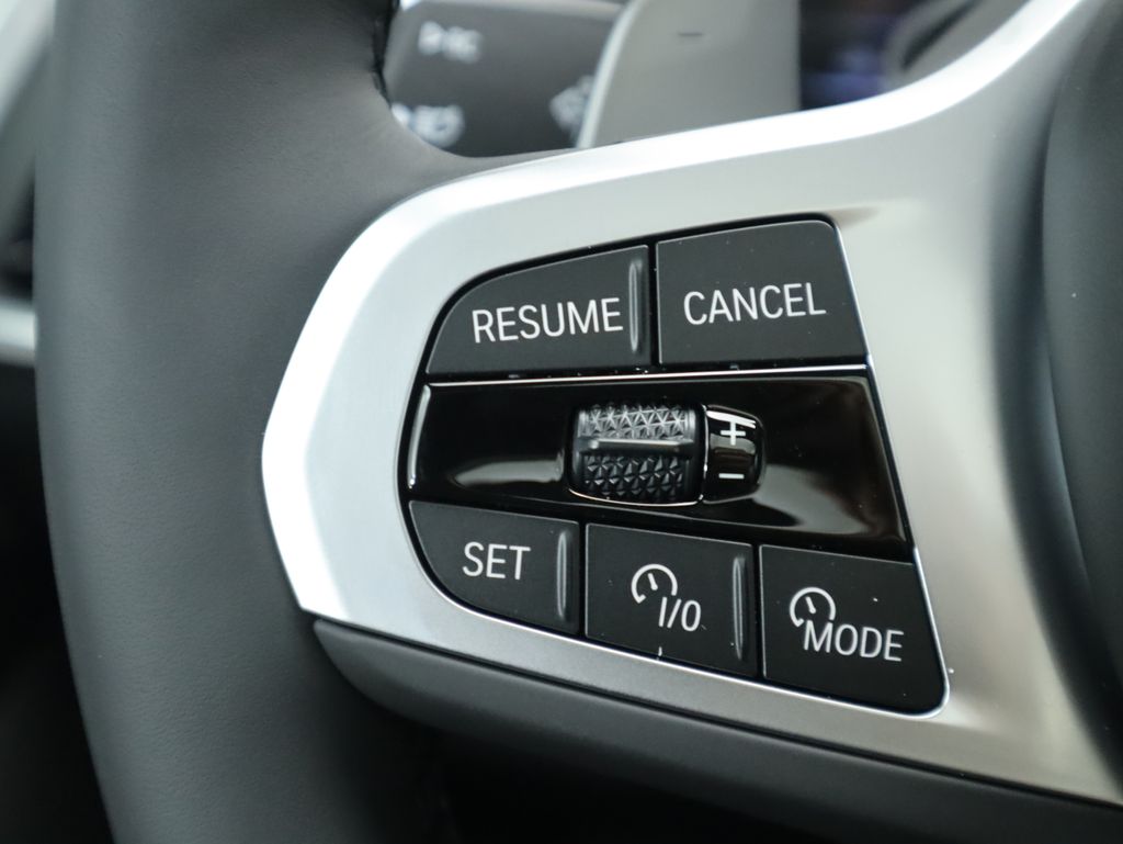 Thumbnail: 2026 BMW X5 - 11