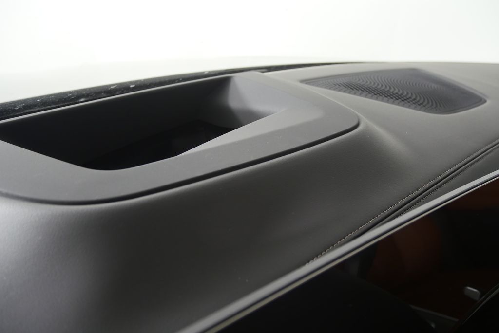 Thumbnail: 2026 BMW X5 - 19