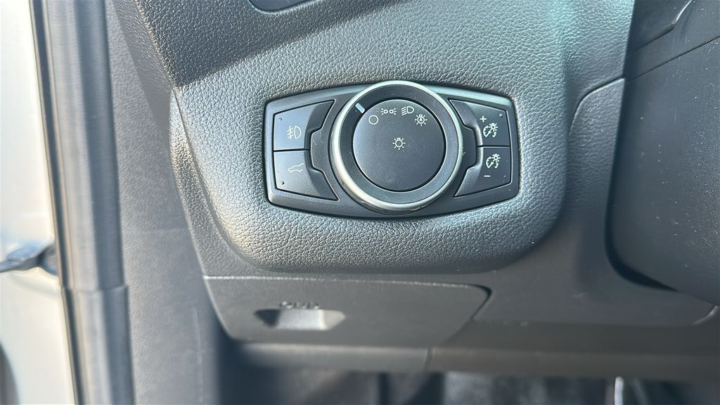 2018 Ford Escape SE Silver at Don McGill Toyota