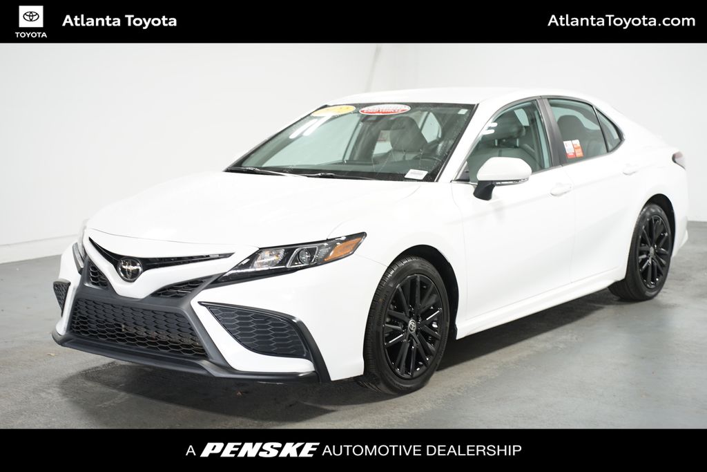 2022 Toyota Camry SE -
                Duluth, GA