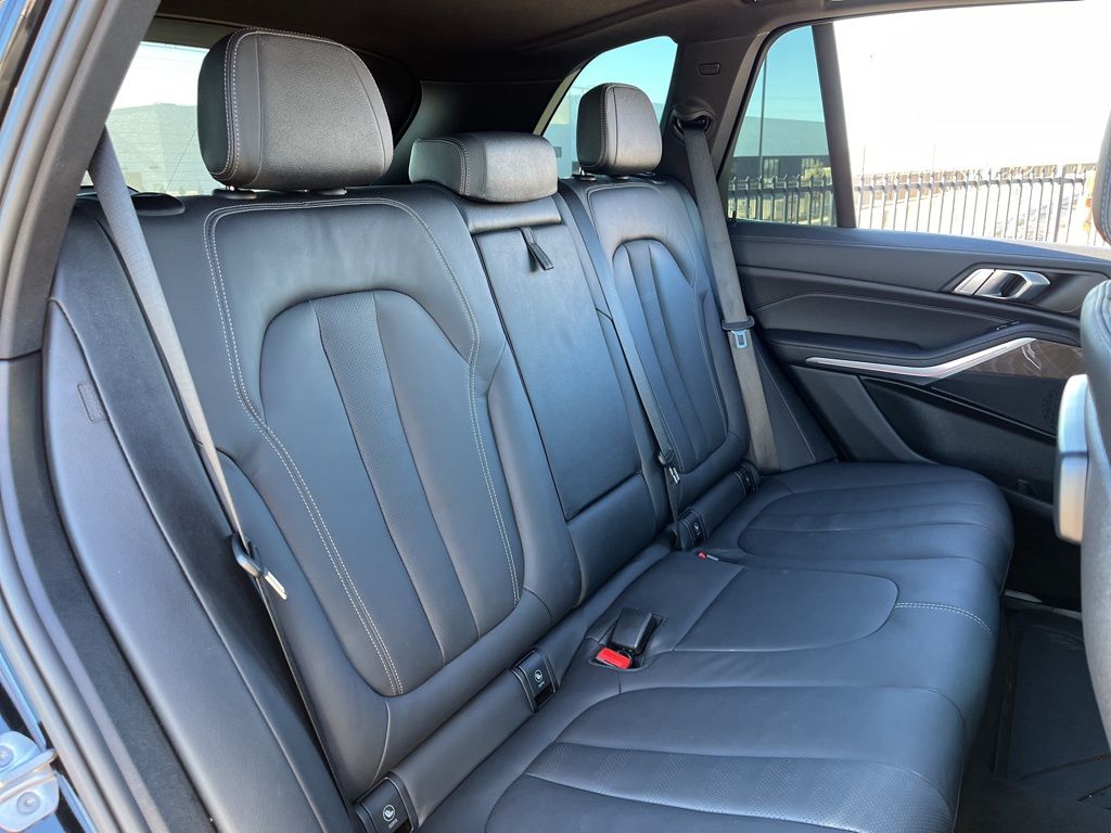 Thumbnail: 2022 BMW X5 - 29