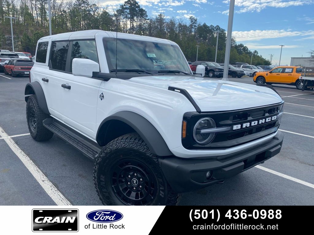 2026 Ford Bronco Outer Banks 4-Door 4WD