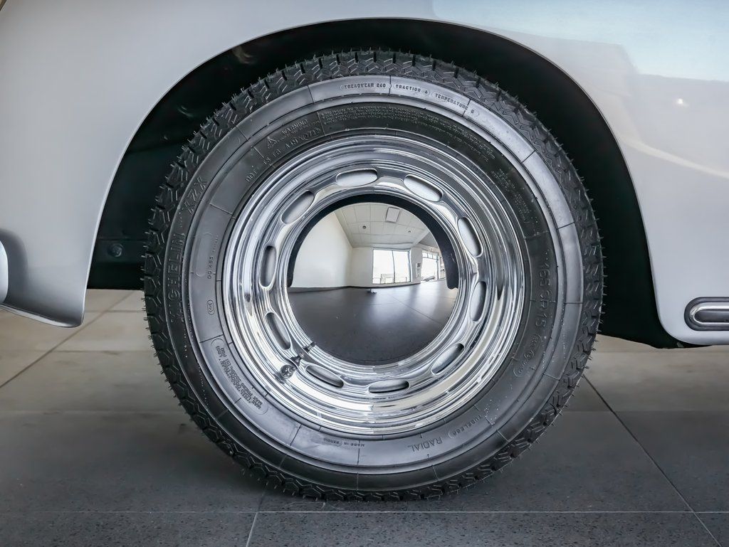 Used 1957  Porsche Carrera 1500 GS image 11