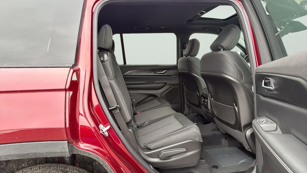 2026 Jeep Grand Cherokee L