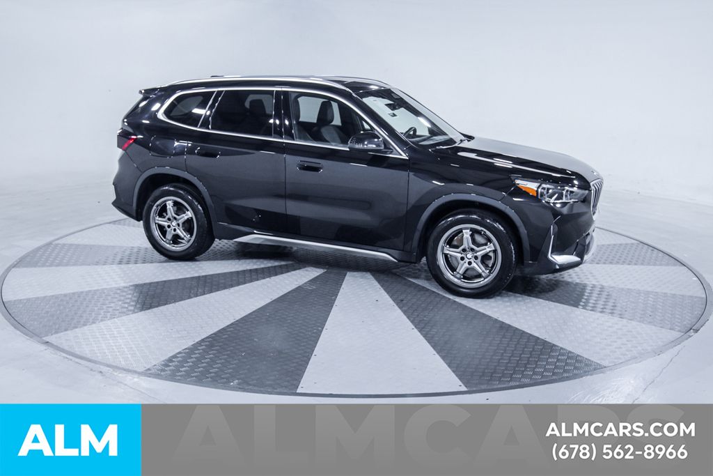 Used 2025 Black BMW xDrive28i image 13
