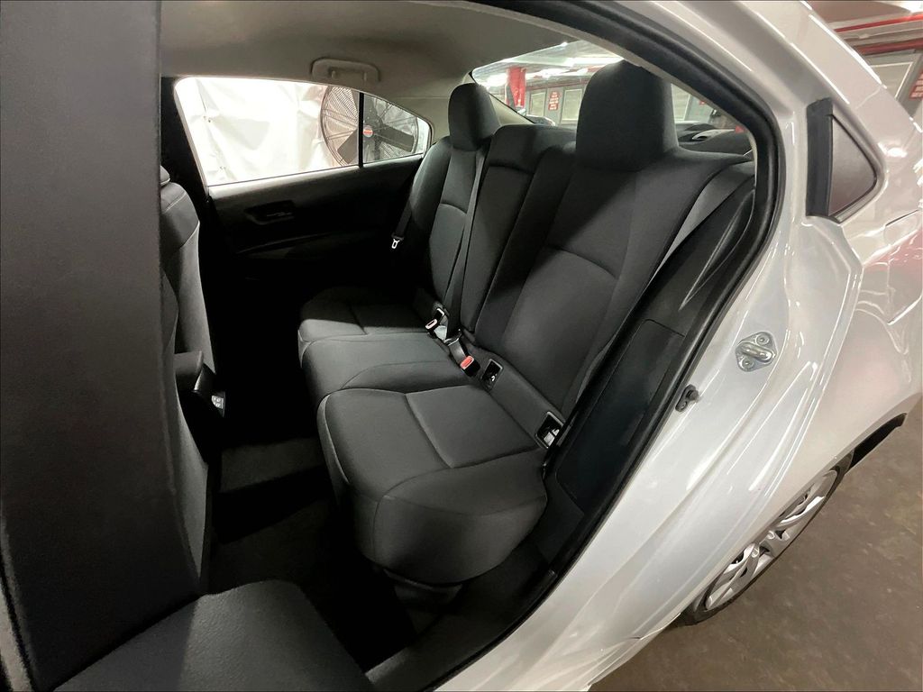 2023 Toyota Corolla — photo 15