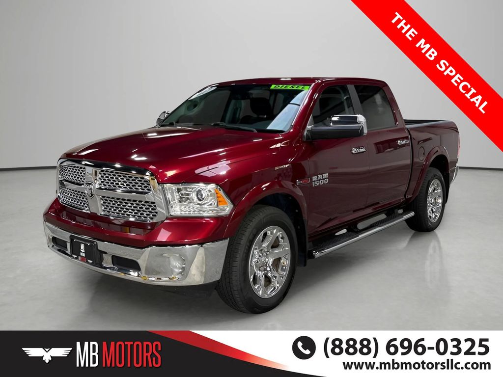 2017 RAM 1500 Rojo (Delmonico Red Pearlcoat) Camioneta Todo terreno 8 velocidades Automática