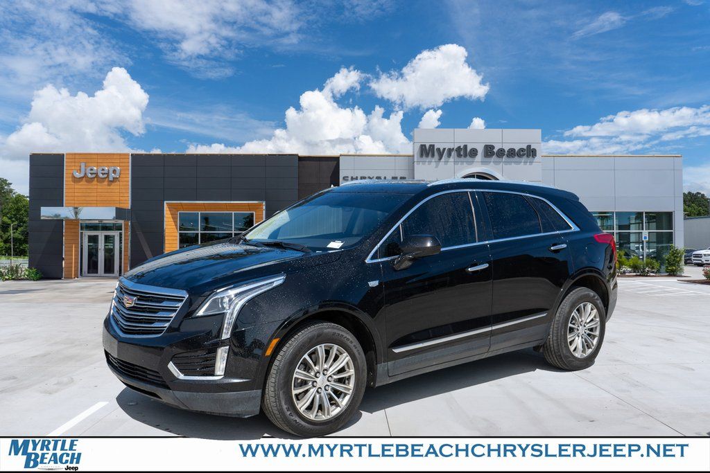 2017 Cadillac XT5 Luxury FWD