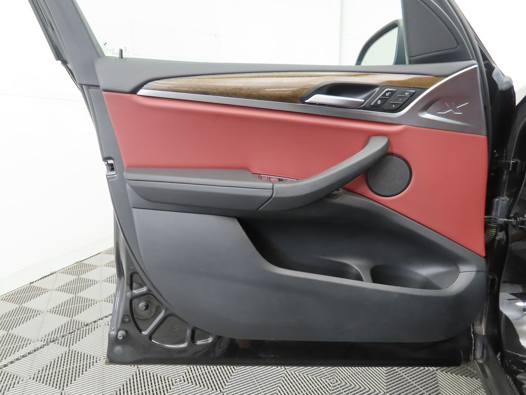 Thumbnail: 2023 BMW X3 - 25