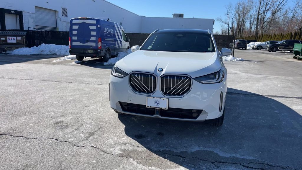 Thumbnail: 2025 BMW X3 - 3