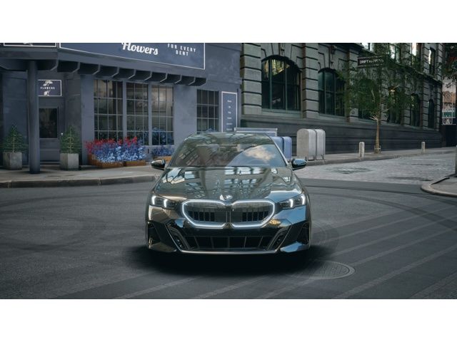 Thumbnail: 2026 BMW 5 Series - 3