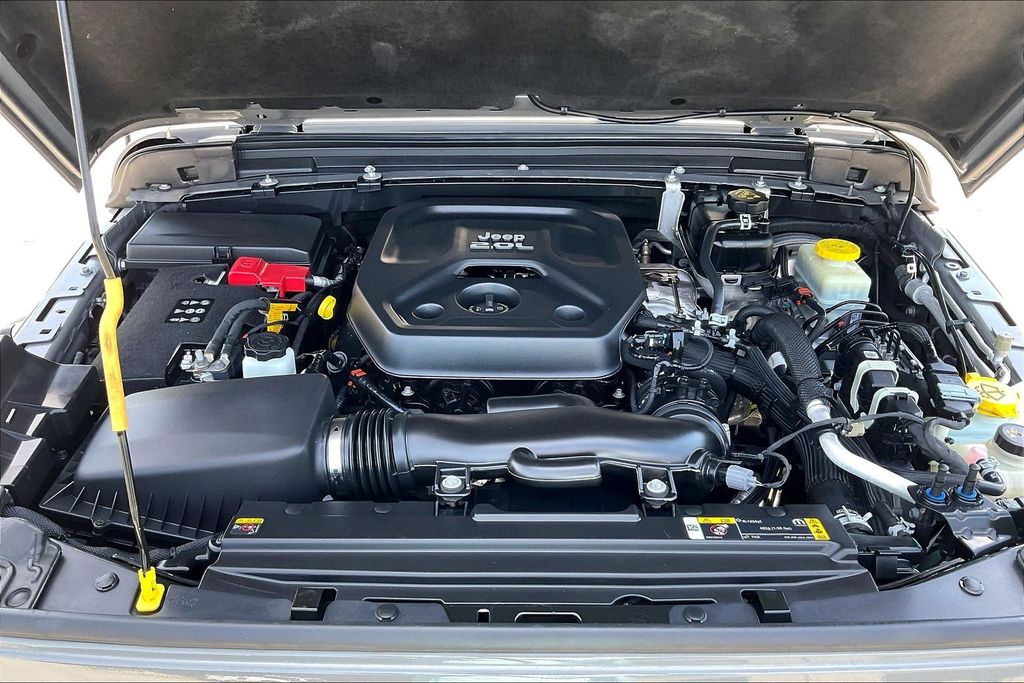 Used 2022 Jeep Wrangler SUV