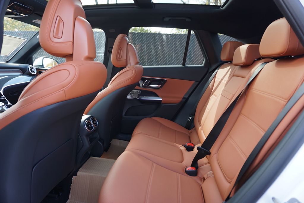 Thumbnail: 2026 Mercedes-Benz GLC - 13