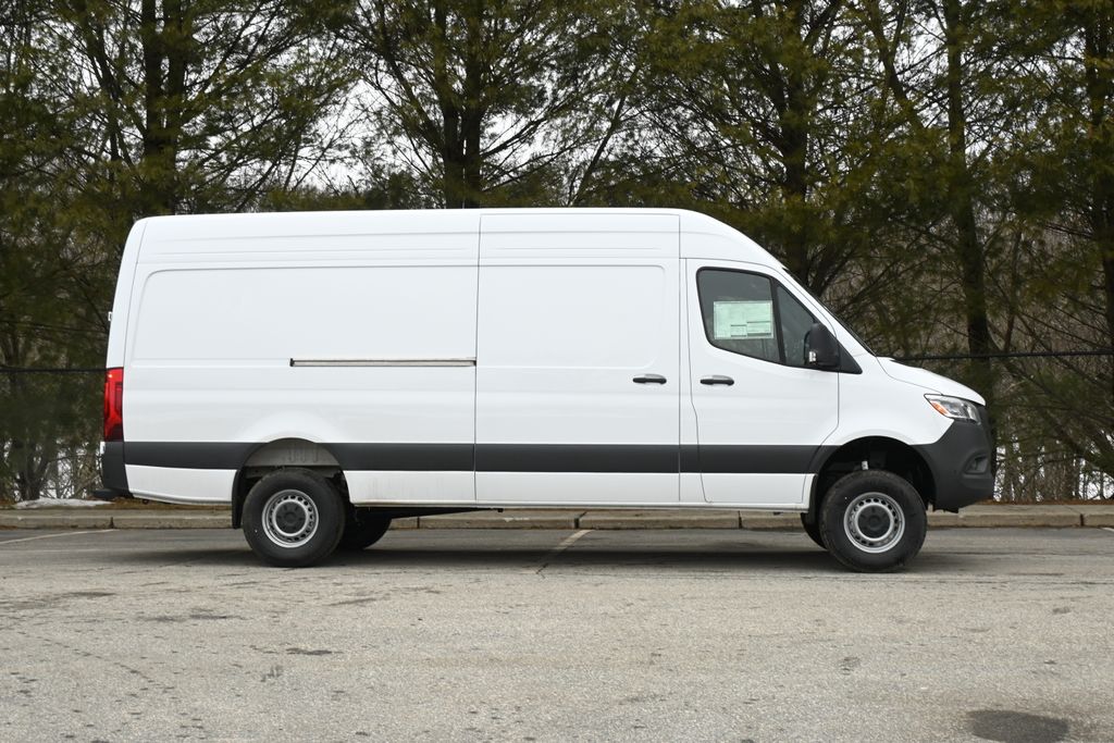 Thumbnail: 2026 Mercedes-Benz Sprinter - 7