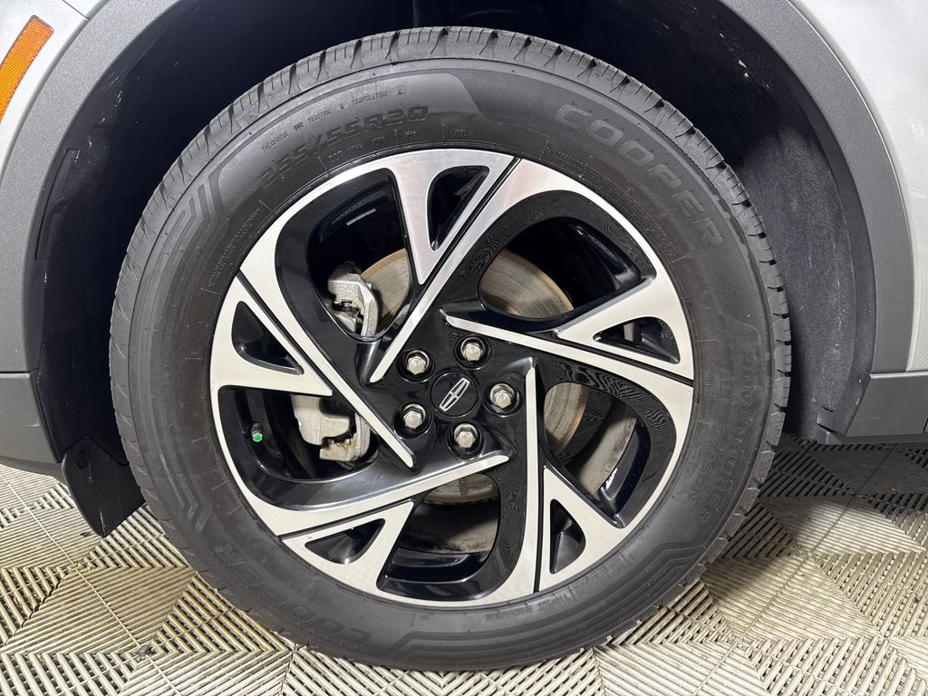 2024 Silver Radiance Metallic Clearcoat Lincoln Nautilus Premiere AWD SUV