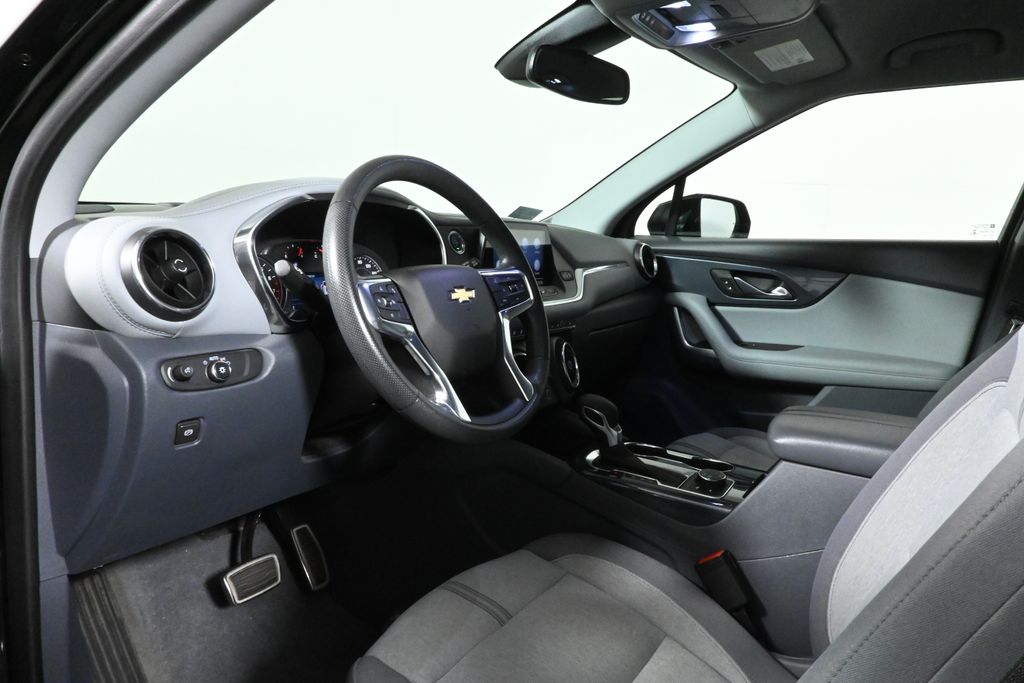 Thumbnail: 2021 Chevrolet Blazer - 16