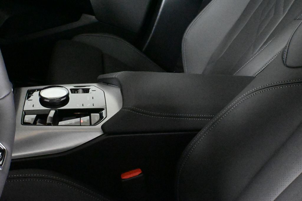 Thumbnail: 2026 BMW X3 - 25