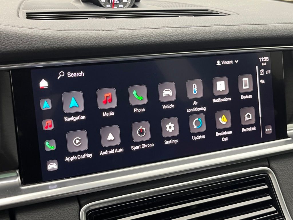 Thumbnail: 2023 Porsche Panamera - 13