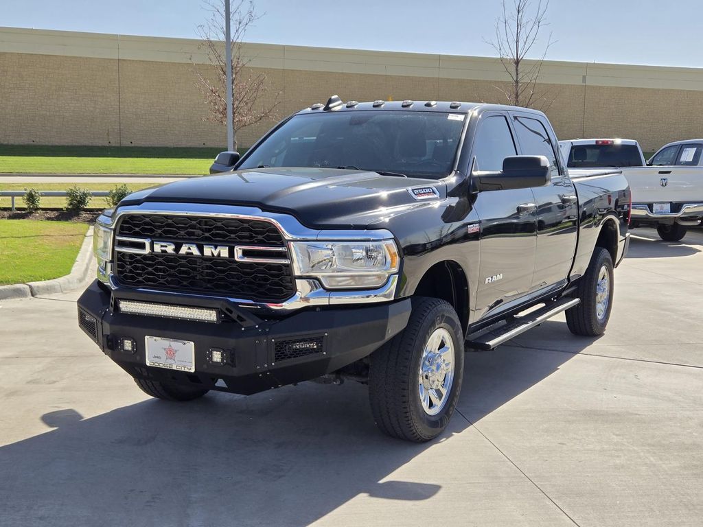 2022 RAM 2500 Tradesman Crew Cab 4WD