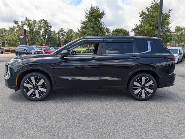 Used 2025 Mitsubishi Outlander SUV