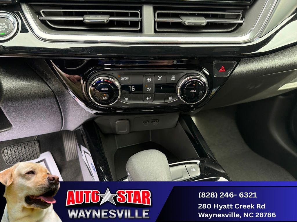 new 2025 Chevrolet Trax car, priced at $26,290