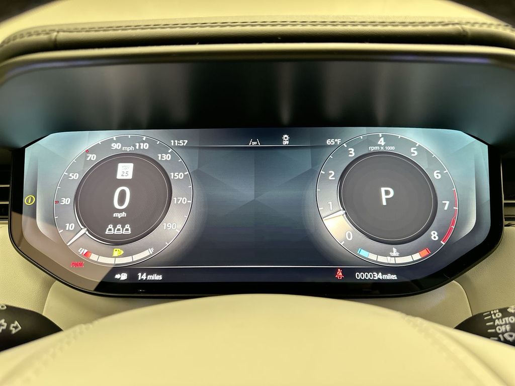 2025 Land Rover Range Rover Sport  15