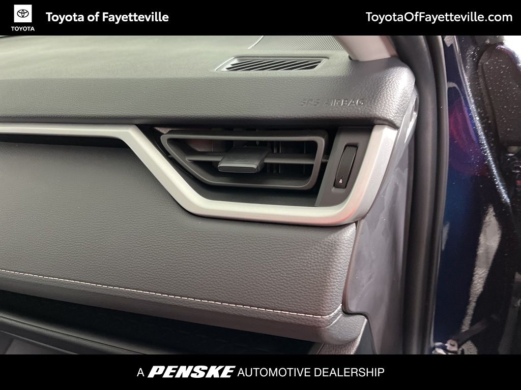 Thumbnail: 2025 Toyota RAV4 - 9