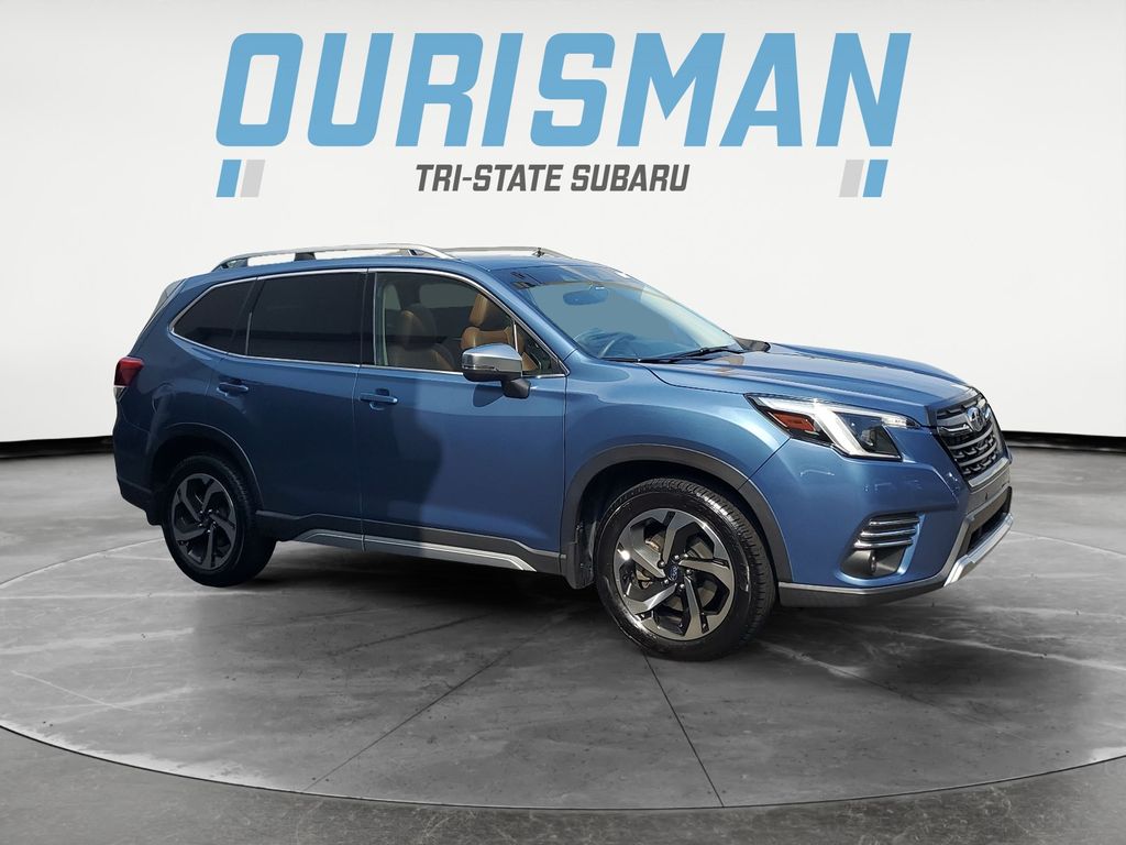 2023 Subaru Forester Touring Crossover AWD
