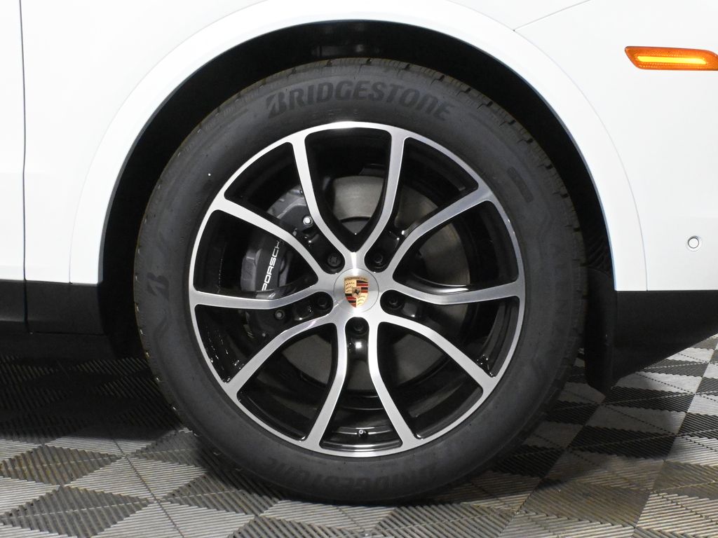 Thumbnail: 2026 Porsche  - 13