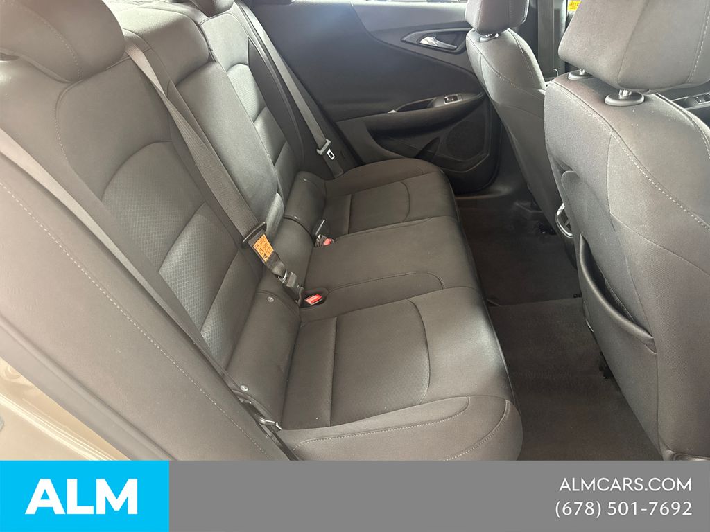 Used 2024 Gray Chevrolet LT image 19