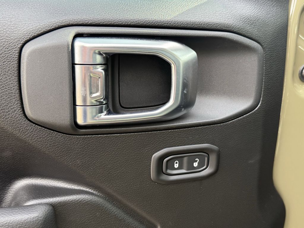 2026 Jeep Wrangler Sport - 10