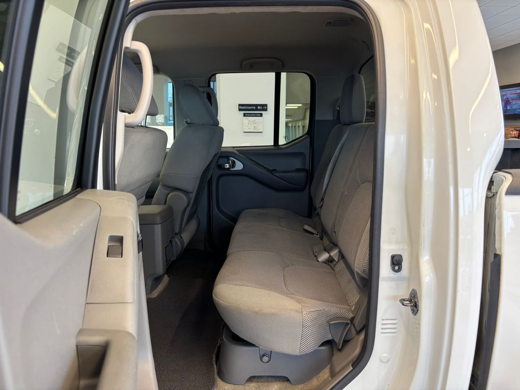 2013 Nissan Frontier SV