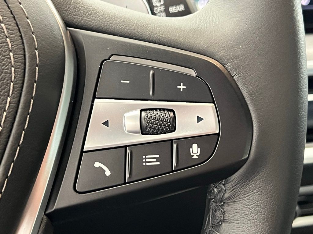 Thumbnail: 2025 BMW X5 - 18