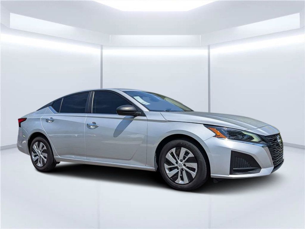 2024 Nissan Altima 2.5 S