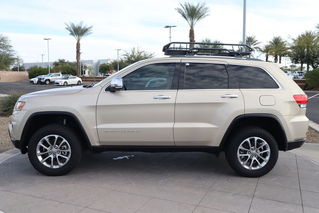 Thumbnail: 2015 Jeep Grand Cherokee - 8