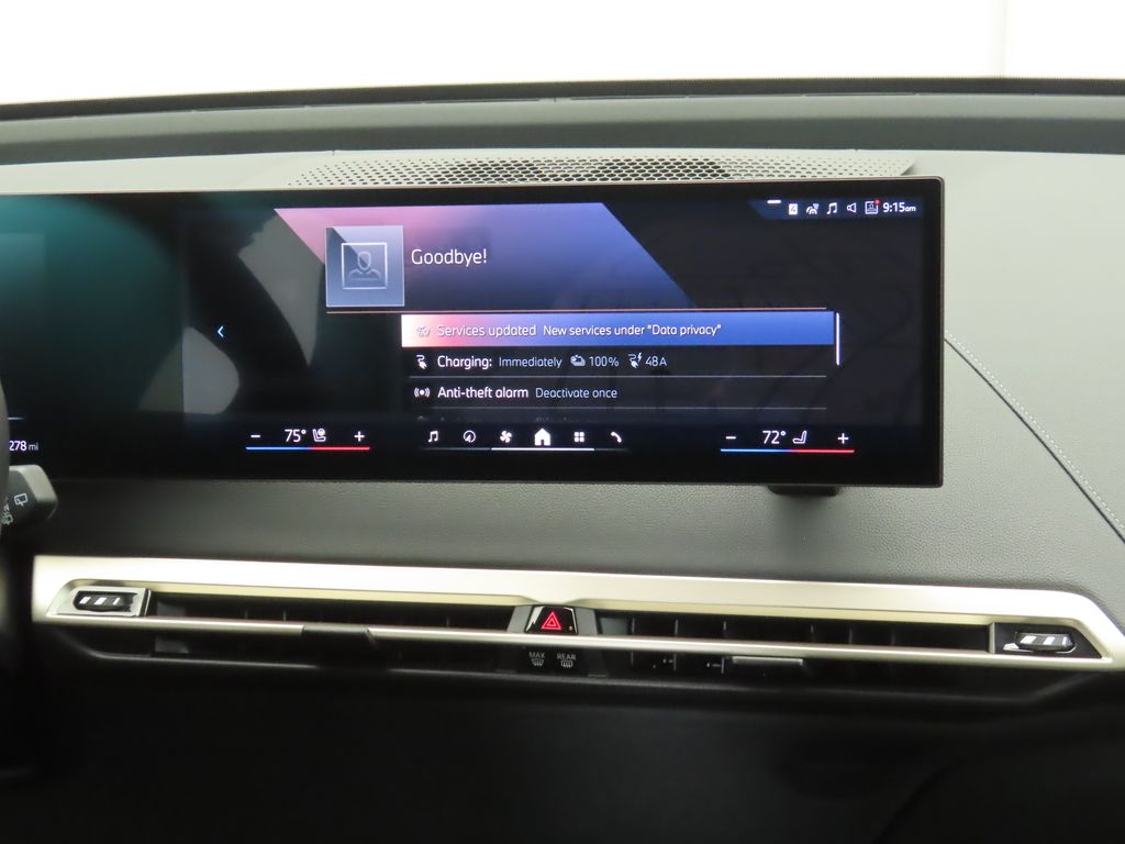 Thumbnail: 2026 BMW iX - 14