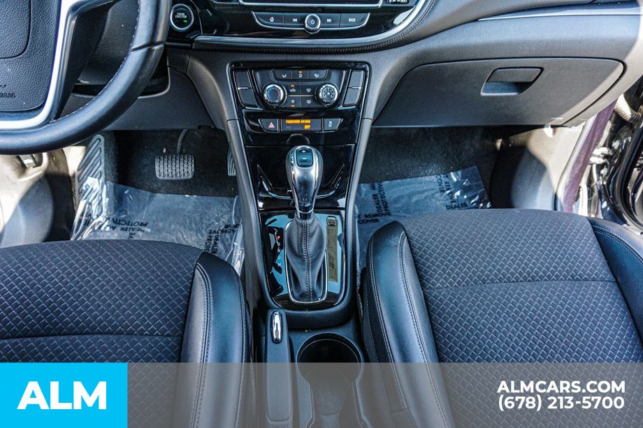 Used 2021 Blue Buick Preferred image 39