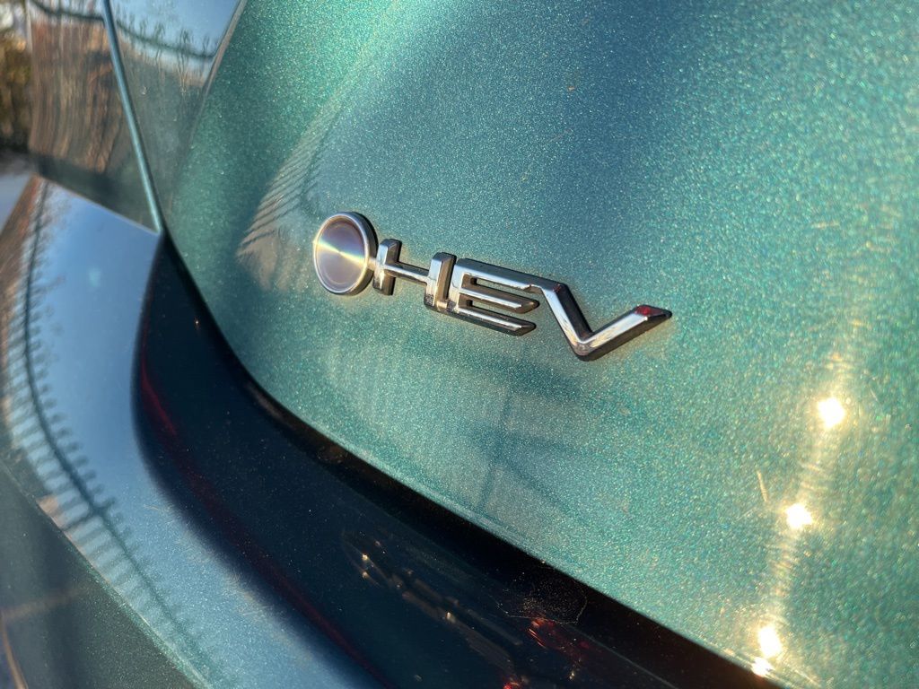 Thumbnail: 2025 Toyota Camry - 7