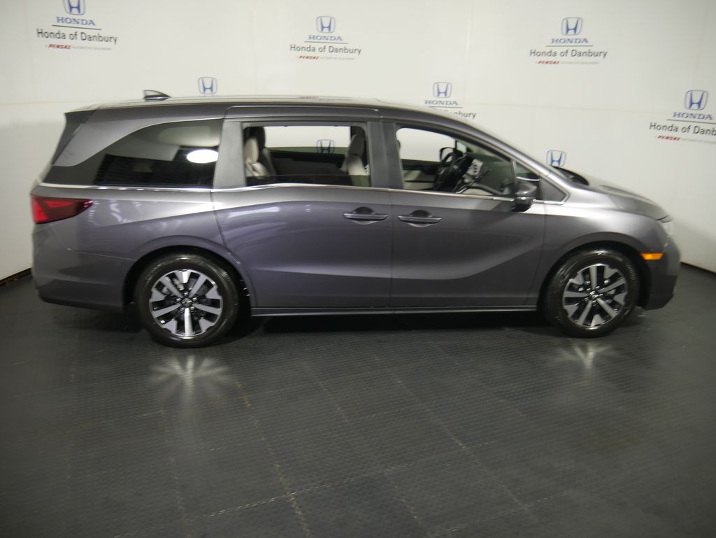 Thumbnail: 2026 Honda Odyssey - 3